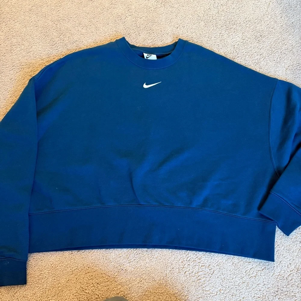 Nike Sportswear Phoenix Fleece Women's Over-Oversized Crew-neck Sweatshirt M - Picture 3 of 9